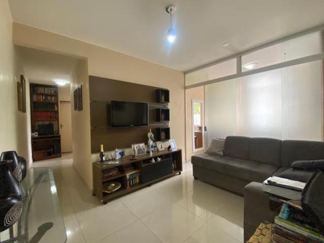 Apartamento venda em Região Geográfica Imediata do Distrito Federal, Região Integrada de Desenvolvimento do Distrito Federal e Entorno