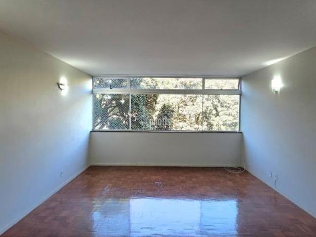 Apartamento venda em Região Geográfica Imediata do Distrito Federal, Região Integrada de Desenvolvimento do Distrito Federal e Entorno