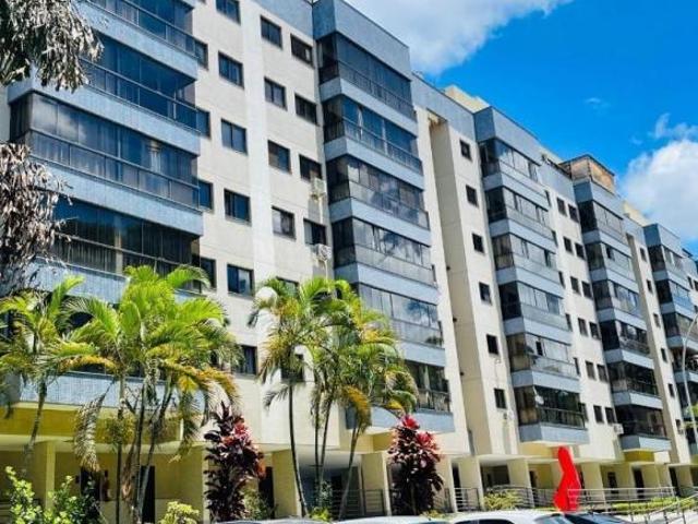 Apartamento venda em Região Geográfica Imediata do Distrito Federal, Região Integrada de Desenvolvimento do Distrito Federal e Entorno