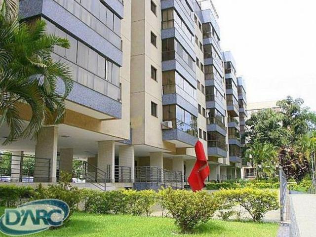 Apartamento venda em SQS 212, Plano Piloto