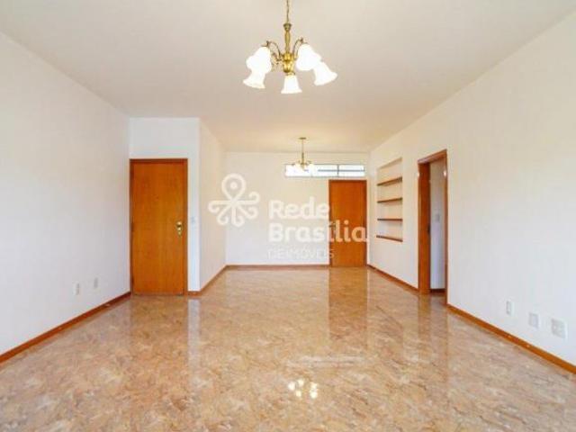 Apartamento venda em SQS 304, Plano Piloto