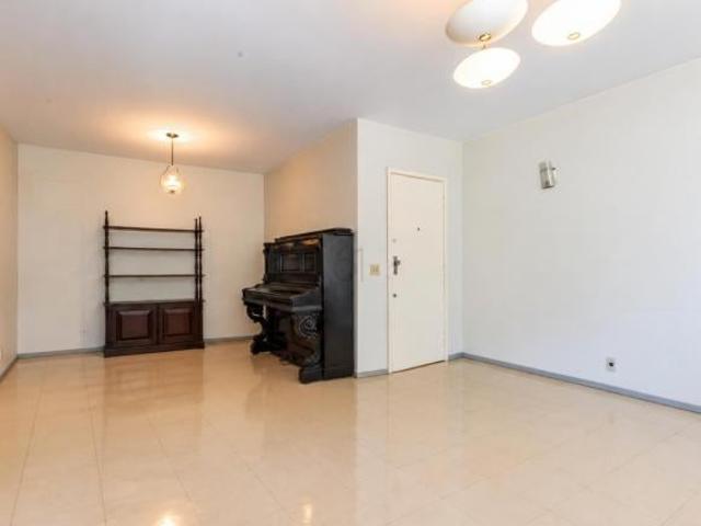 Apartamento venda em SQS 307, Plano Piloto
