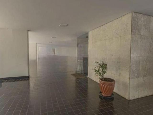 Apartamento venda em Região Geográfica Imediata do Distrito Federal, Região Integrada de Desenvolvimento do Distrito Federal e Entorno