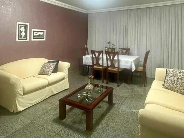Apartamento venda em Região Geográfica Imediata do Distrito Federal, Região Integrada de Desenvolvimento do Distrito Federal e Entorno