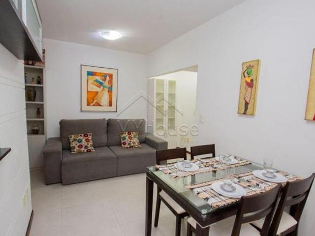 Apartamento venda em SQS 410, Plano Piloto