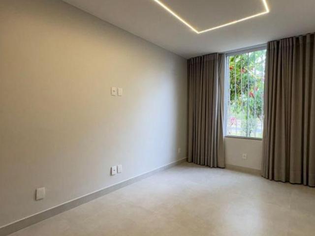 Apartamento venda em SQS 412, Plano Piloto