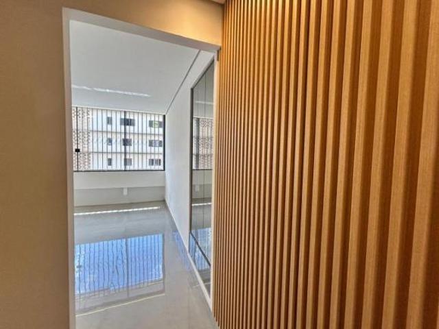 Apartamento venda em Região Geográfica Imediata do Distrito Federal, Região Integrada de Desenvolvimento do Distrito Federal e Entorno