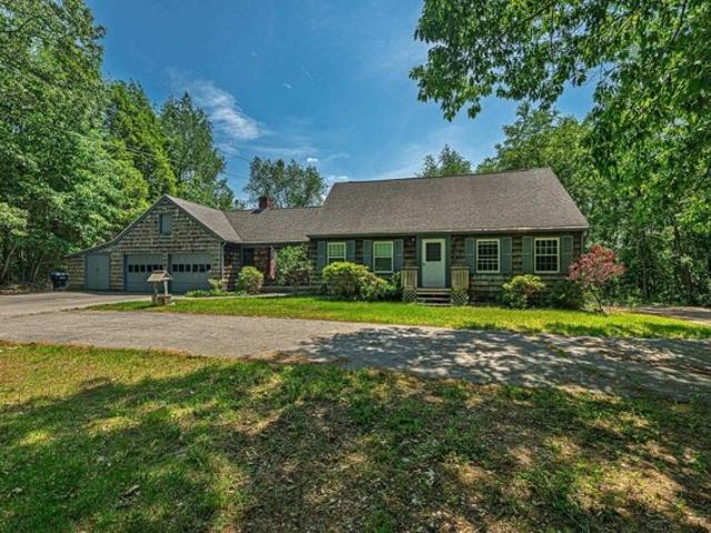 House for sale in New Hampshire
