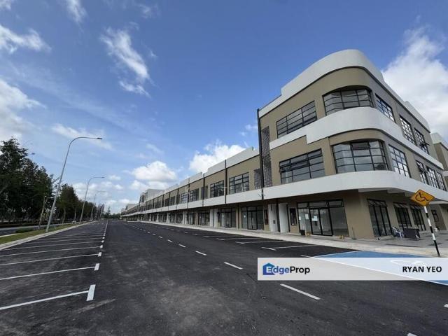 Shop for rent in Pulai, Bukit Ledang