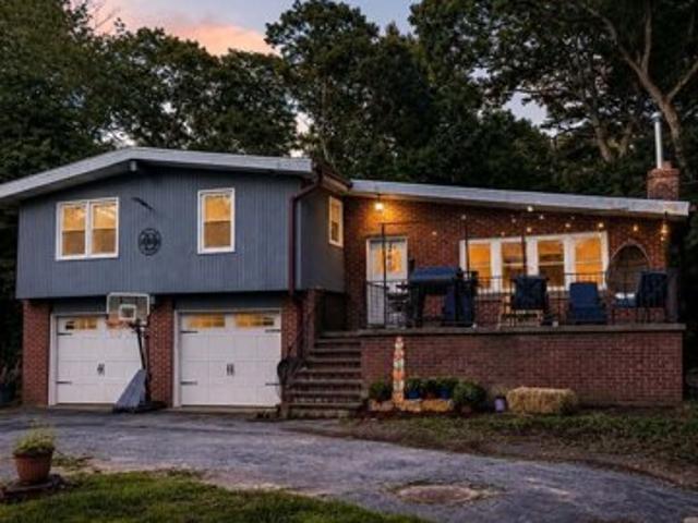 House for sale in Plainfield, Northeastern Connecticut Planning Region