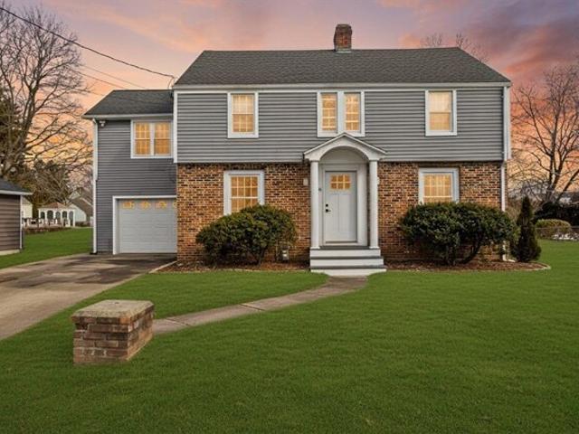 House for sale in Hampden, Massachusetts