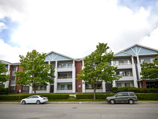 Apartment for rent in Winfield, British Columbia