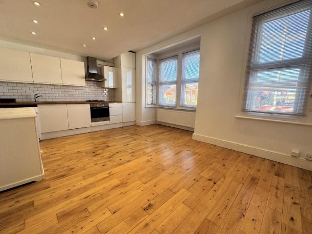Apartment for rent in London Borough of Barnet, Greater London