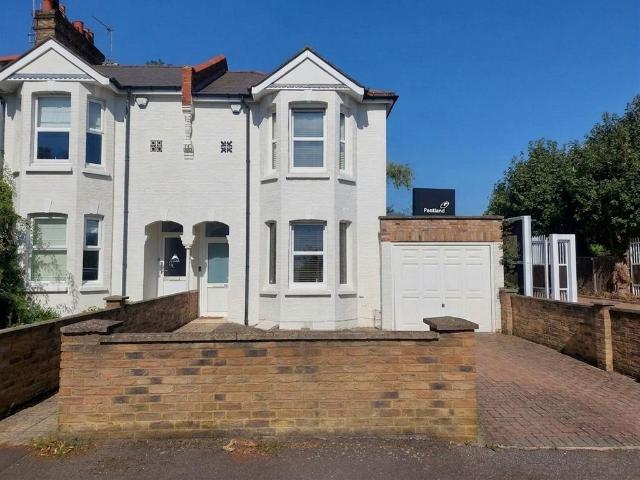 House for rent in Finchley, Greater London
