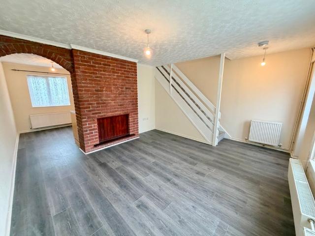 House for rent in Llanedi, Fforest