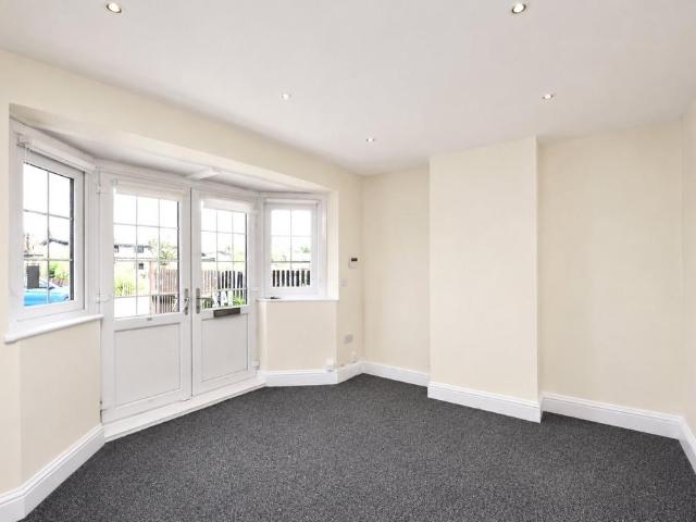 House for rent in London Borough of Havering, Greater London