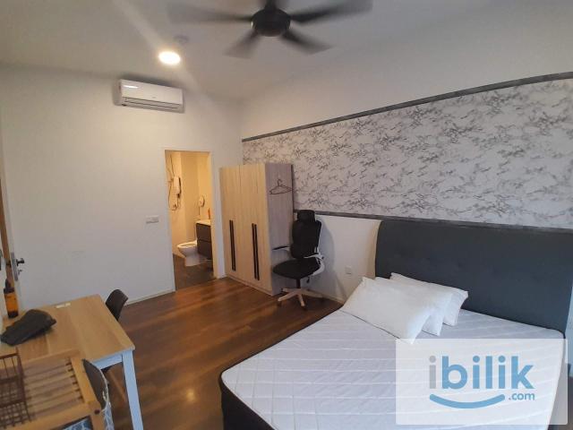 Room for rent in Petaling, Alam Impian