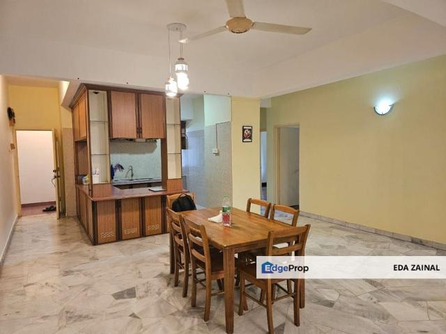 Condominium for sale in Petaling, Alam Impian