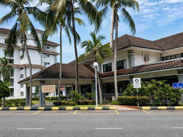 Condominium for sale in Petaling, Alam Impian