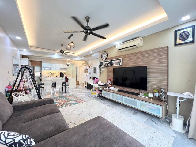 Condominium for sale in Petaling, Alam Impian
