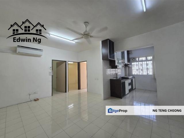 Condominium for sale in Mukim 13, Georgetown