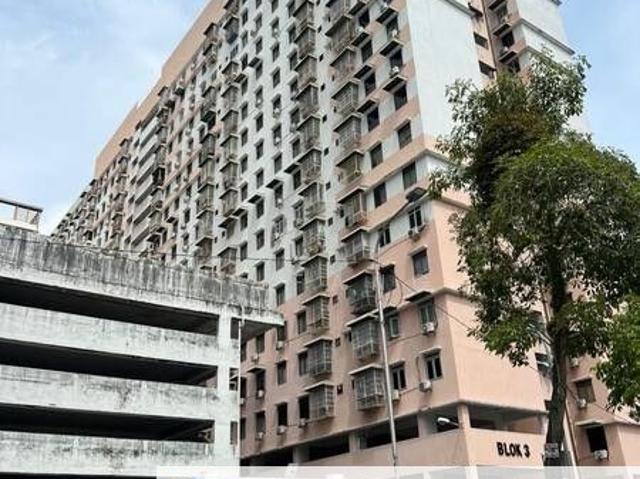 Condominium for sale in Mukim 13, Georgetown