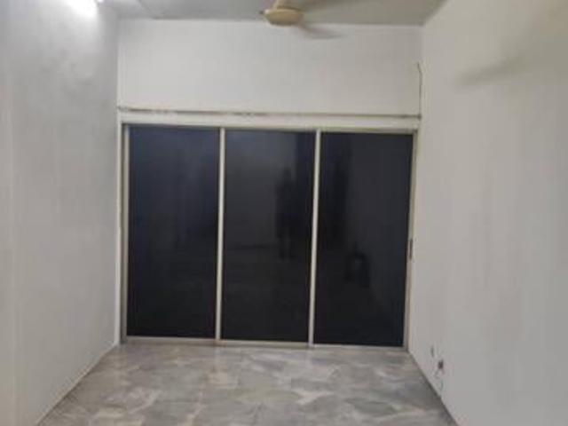 Apartment for sale in Petaling, Subang Jaya