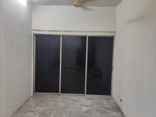 Apartment for sale in Petaling, Subang Jaya