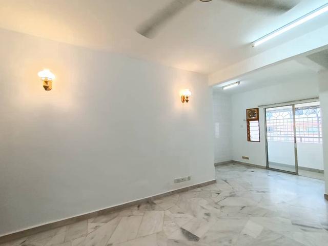 Apartment for sale in Petaling, Subang Jaya