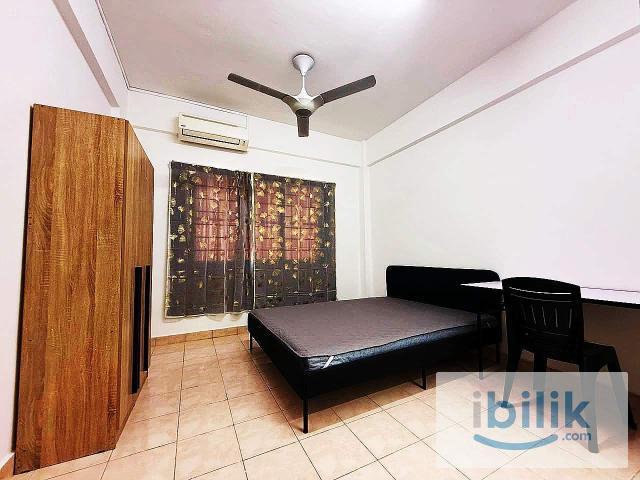 Room for rent in Petaling, Damansara Damai