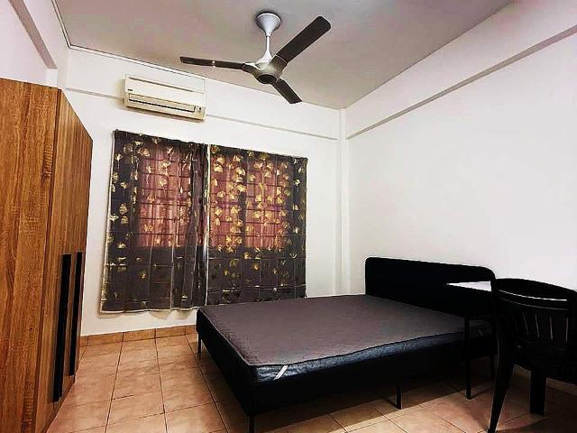 Room for rent in Petaling, Damansara Damai