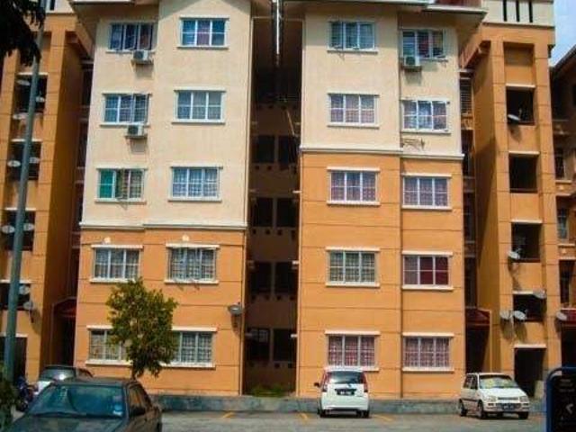 Room for rent in Petaling, Damansara Damai