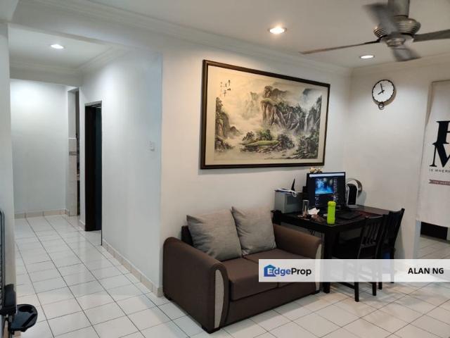 Condominium for sale in Petaling, Subang Jaya