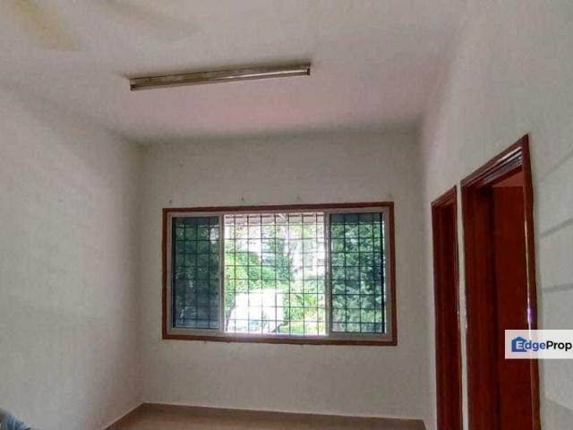 Flat for rent in Petaling, Subang Jaya