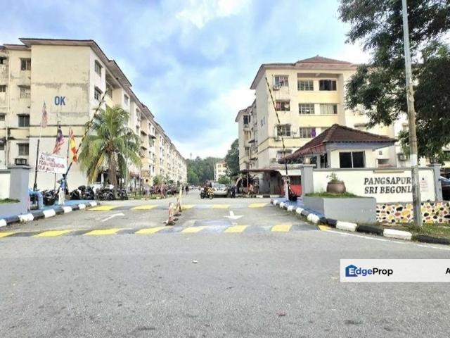 Flat for sale in Petaling, Subang Jaya