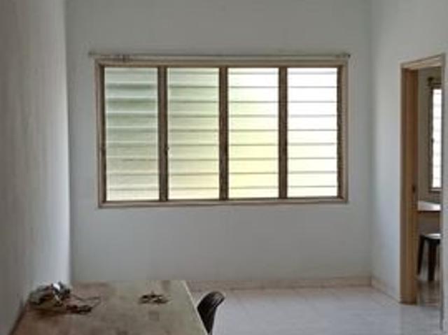 Flat for rent in Petaling, Subang Jaya