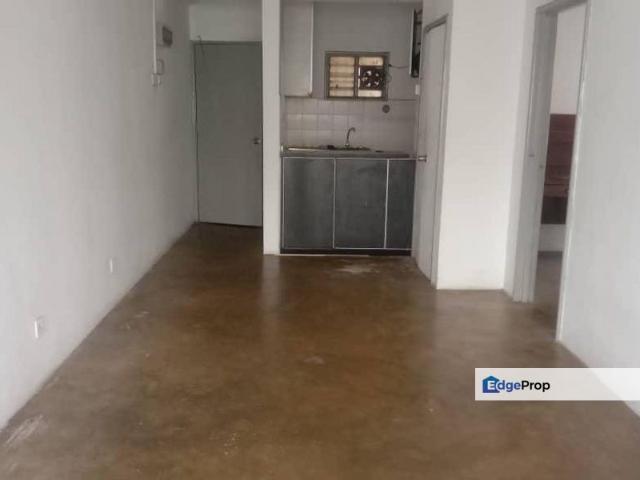 Flat for rent in Petaling, Subang Jaya