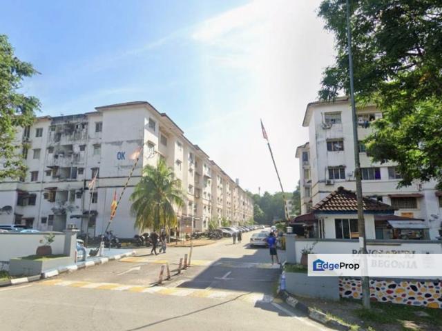 Flat for sale in Petaling, Subang Jaya