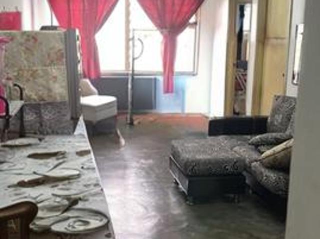 Flat for sale in Petaling, Subang Jaya