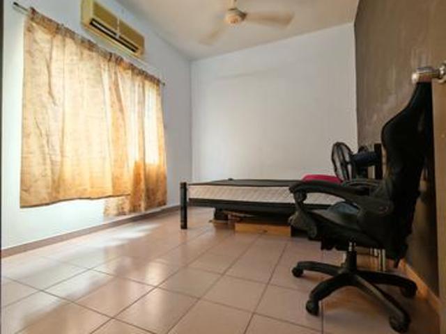 Condominium for sale in Petaling, Subang Jaya