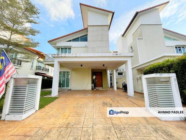 House for sale in Sendayan Village, Negeri Sembilan