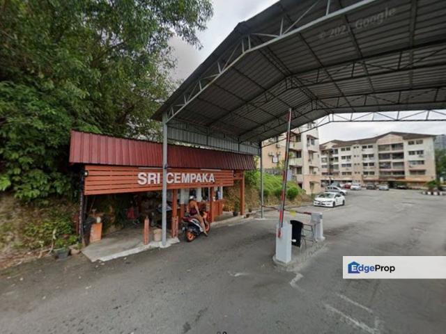 Flat for sale in Petaling, Subang Jaya