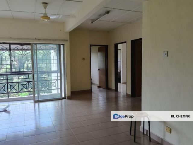 Flat for sale in Petaling, Subang Jaya
