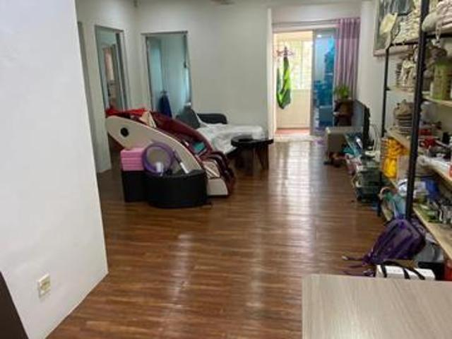 Apartment for sale in Petaling, Subang Jaya