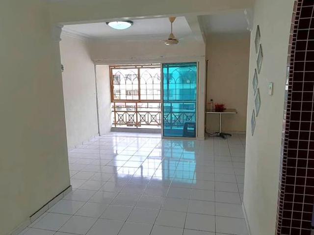 Apartment for sale in Petaling, Subang Jaya