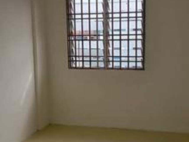 Flat for sale in Bukit Ledang, Johor