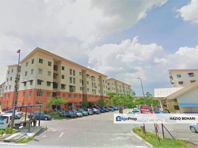 Flat for sale in Petaling, Subang Jaya