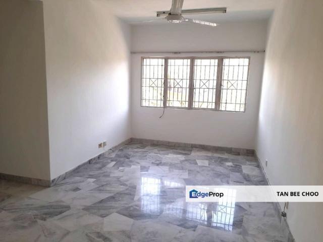 Condominium for sale in Petaling, Subang Jaya