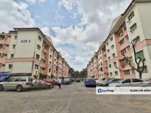 Condominium for sale in Petaling, Subang Jaya