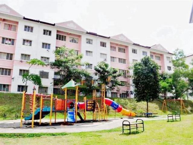 Apartment for sale in Petaling, Subang Jaya